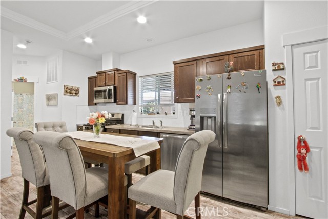 Image 3 of 11 For 3825 Valley Boulevard 30