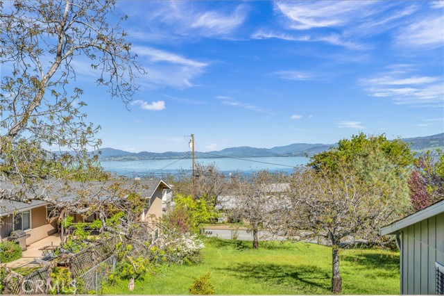 Detail Gallery Image 11 of 19 For 3135 Marina View Dr, Kelseyville,  CA 95451 - 2 Beds | 2 Baths