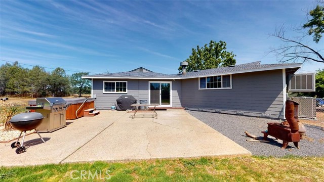 Image 3 for 27 Inglewood Dr, Oroville, CA 95966