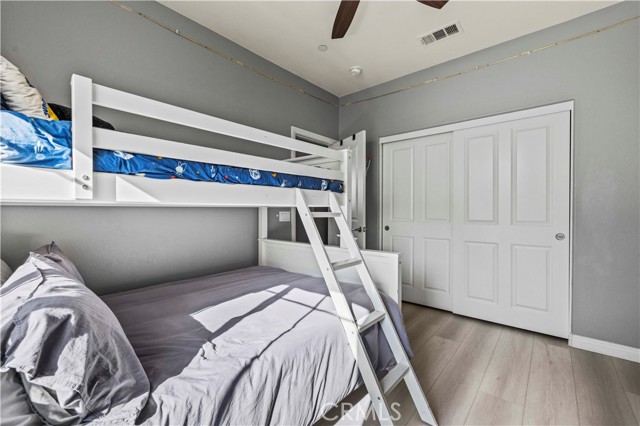 Detail Gallery Image 43 of 60 For 24106 Village Cir, Valencia,  CA 91354 - 4 Beds | 3 Baths