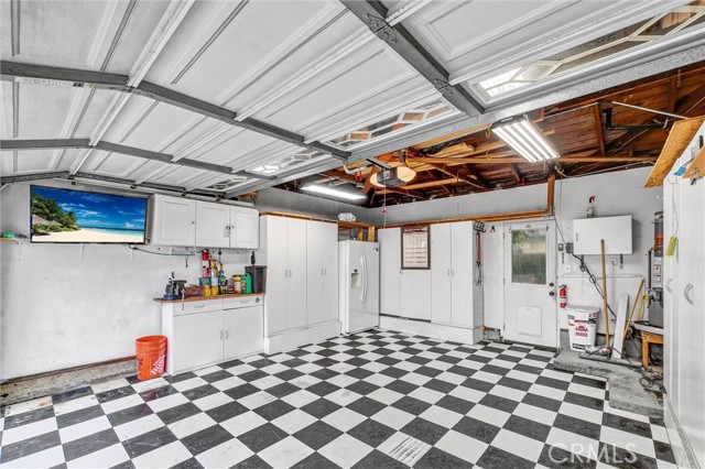 1105 E Swanee Lane, West Covina CA: https://media.crmls.org/medias/c6eb4d24-99ed-45f9-a2b1-9144b599fb01.jpg