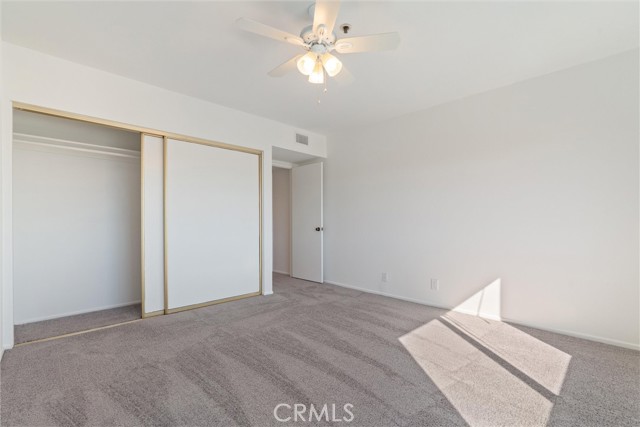 Detail Gallery Image 17 of 35 For 2872 Coast Cir #303,  Huntington Beach,  CA 92649 - 2 Beds | 2 Baths