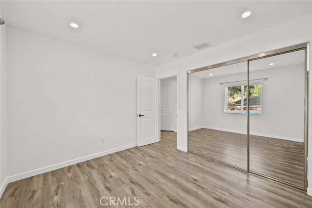 4718 La Crescenta Avenue, La Crescenta CA: https://media.crmls.org/medias/c6ec7b6d-0a1d-461f-b7d7-e13965a53431.jpg