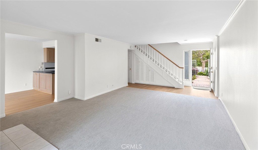 C6ed8de2 3168 4422 9637 096deb84ec66