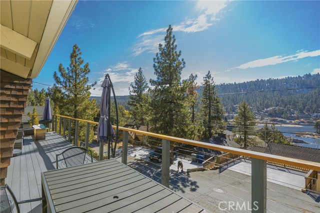 Detail Gallery Image 19 of 44 For 39054 Bayview Ln, Big Bear Lake,  CA 92315 - 3 Beds | 1/1 Baths