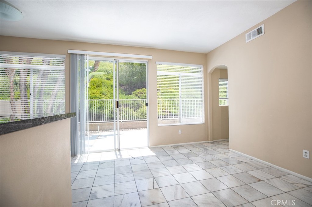 C6eddee3 94dc 46b7 8407 8ba885436849