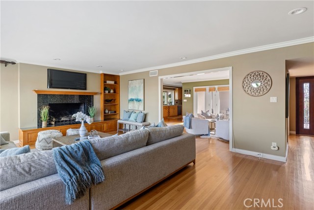 1609 Via Montemar, Palos Verdes Estates, California 90274, 3 Bedrooms Bedrooms, ,Residential,Sold,Via Montemar,SB21199956