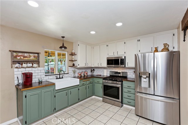 Detail Gallery Image 13 of 34 For 23683 White Owl Ct, Moreno Valley,  CA 92553 - 4 Beds | 2 Baths