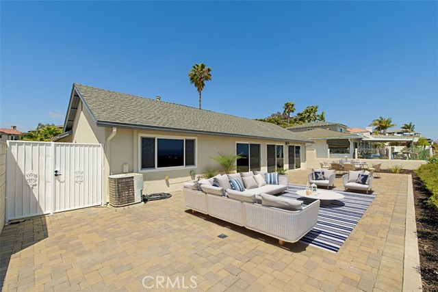Detail Gallery Image 32 of 54 For 4021 via Manzana, San Clemente,  CA 92673 - 4 Beds | 2/1 Baths