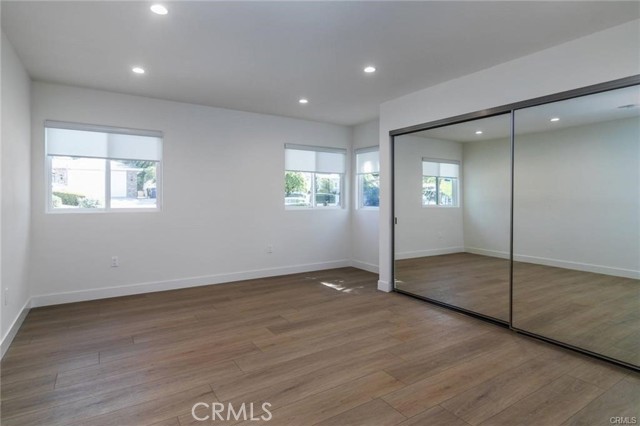 5457 Beckford Avenue, Tarzana CA: https://media.crmls.org/medias/c6f0640e-6a30-487e-97a5-3991a8544926.jpg