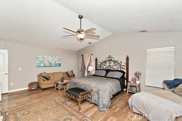 Detail Gallery Image 11 of 43 For 12730 Fir St, Oak Hills,  CA 92344 - – Beds | – Baths