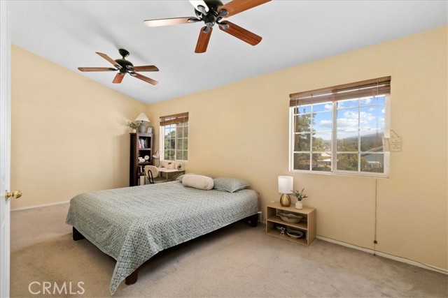 Detail Gallery Image 20 of 33 For 1123 Brown Bear Trl, Beaumont,  CA 92223 - 3 Beds | 2/1 Baths