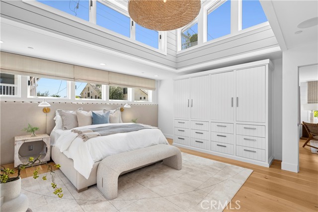 Detail Gallery Image 24 of 37 For 706 Poinsettia, Corona Del Mar,  CA 92625 - 5 Beds | 3/1 Baths