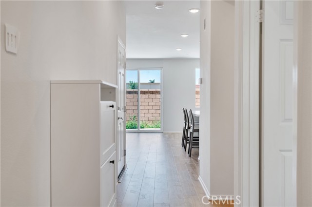 Detail Gallery Image 5 of 48 For 14707 Gulfstream Ln, Moreno Valley,  CA 92553 - 5 Beds | 2/1 Baths