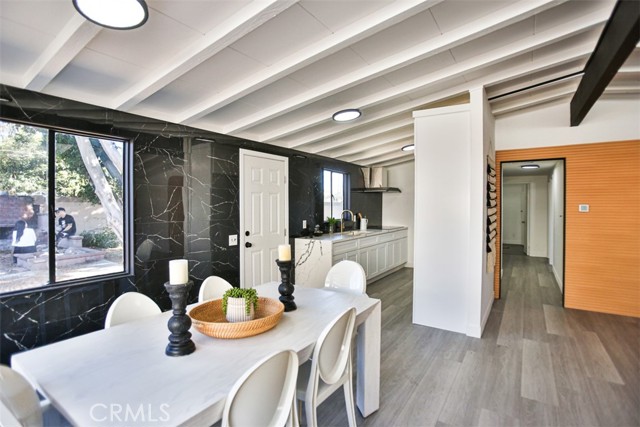 Detail Gallery Image 10 of 37 For 2540 W Picadilly Way, Anaheim,  CA 92801 - 3 Beds | 1/1 Baths