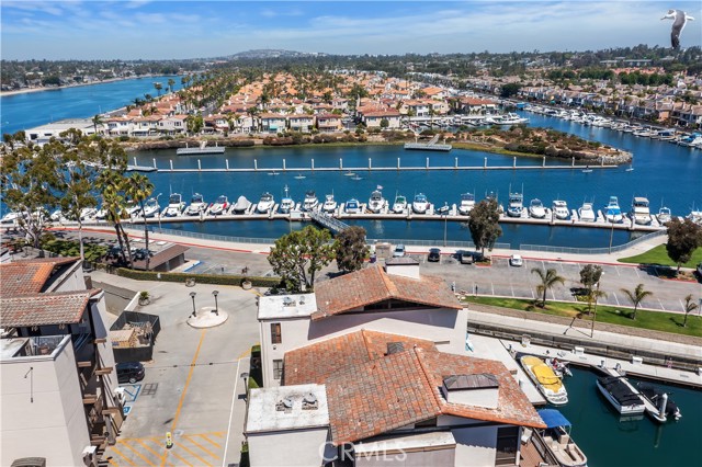 Detail Gallery Image 24 of 30 For 5226 Marina Pacifica Dr, Long Beach,  CA 90803 - 1 Beds | 1/1 Baths