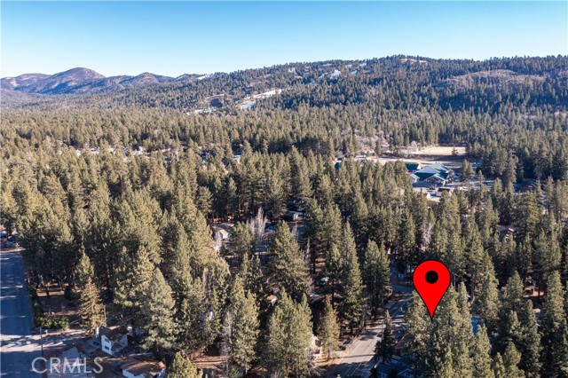 Detail Gallery Image 32 of 33 For 374 Mountainaire Ln, Big Bear Lake,  CA 92315 - 4 Beds | 3 Baths