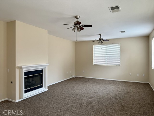 241 Carner Lane, Hemet CA: https://media.crmls.org/medias/c6f48dd8-4154-4f73-8765-dd3a2a196382.jpg