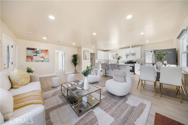 Detail Gallery Image 4 of 20 For 821 S 10th St, Montebello,  CA 90640 - 3 Beds | 2 Baths