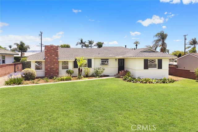 19558 E Dexter Street, Covina CA: https://media.crmls.org/medias/c6f4cd19-3788-4981-815a-75d02cba4e5f.jpg