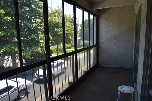 967 Calle Aragon, Laguna Woods CA: https://media.crmls.org/medias/c6f5d571-1aaa-42c5-be15-b1ce349ffa0e.jpg