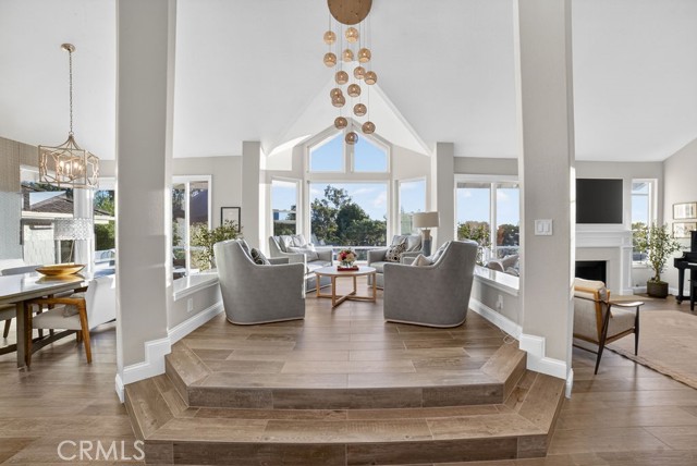 Detail Gallery Image 14 of 56 For 5 Northampton Ct #103,  Newport Beach,  CA 92660 - 3 Beds | 3/1 Baths