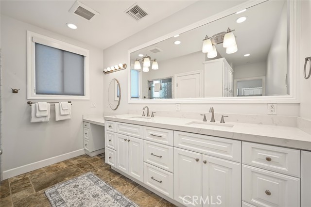 Photo #26: NP23194814 Listing 