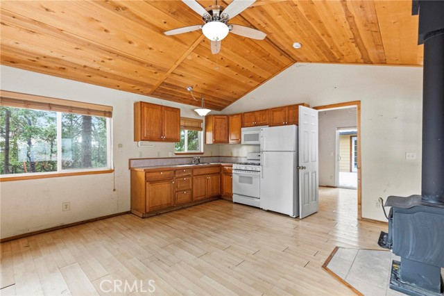 Detail Gallery Image 29 of 40 For 25 Angela Ct, Oroville,  CA 95966 - 3 Beds | 3 Baths