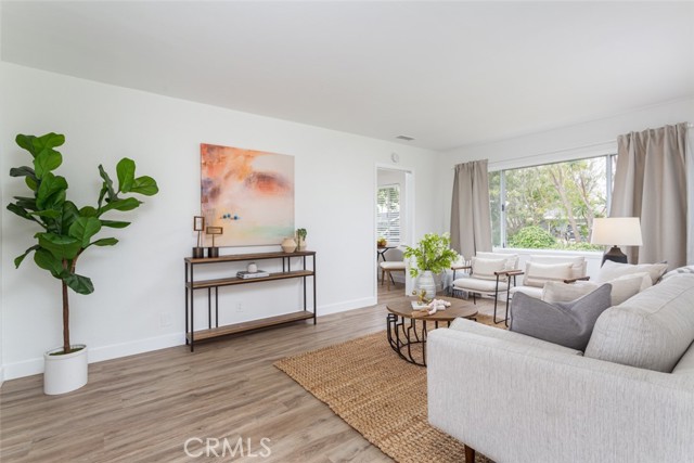 Detail Gallery Image 5 of 28 For 2060 Monrovia Ave, Costa Mesa,  CA 92627 - 3 Beds | 1 Baths