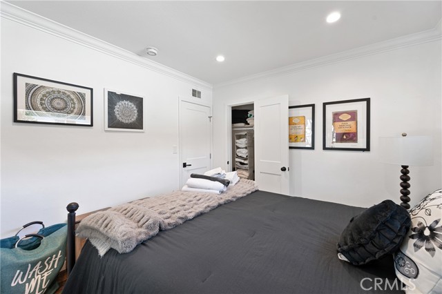 Detail Gallery Image 20 of 35 For 20852 Kittridge, Winnetka,  CA 91306 - 3 Beds | 2 Baths