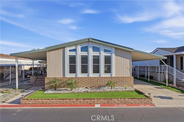 Front Image Thumbnail for CRDW26109323