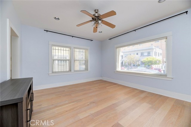 Detail Gallery Image 1 of 17 For 323 W 4th St #101,  Long Beach,  CA 90802 - 0 Beds | 1 Baths