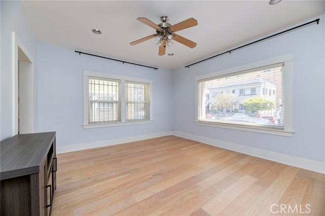 Detail Gallery Image 1 of 17 For 323 W 4th St #101,  Long Beach,  CA 90802 - 0 Beds | 1 Baths