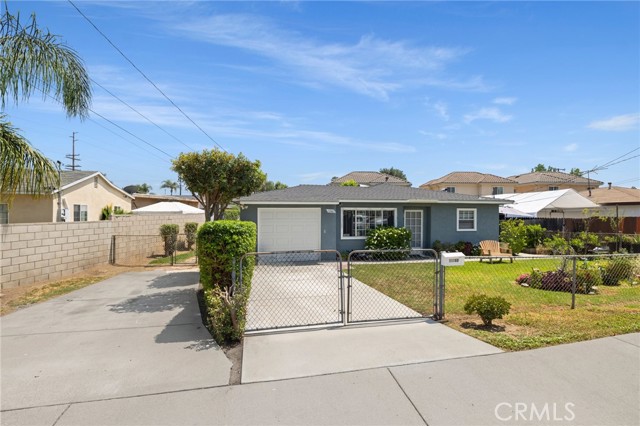 11160 Freer Street, Temple City CA: https://media.crmls.org/medias/c6fa7035-c71e-4d95-97ad-59cd70144d78.jpg