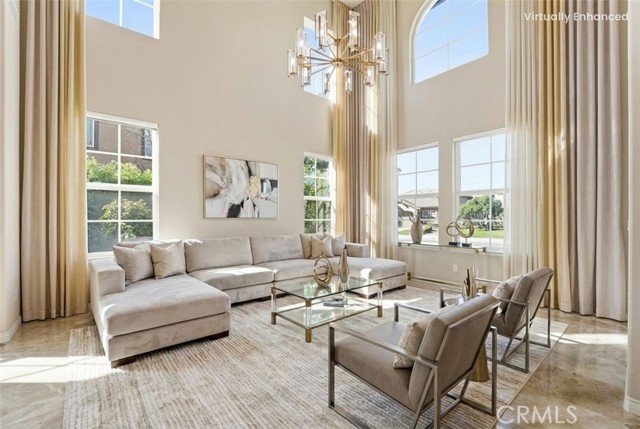 Detail Gallery Image 7 of 66 For 19950 via Natalie, Yorba Linda,  CA 92887 - 5 Beds | 4/1 Baths