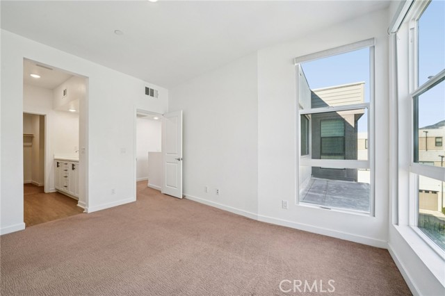 Detail Gallery Image 13 of 44 For 11048 Luminate, Rancho Cucamonga,  CA 91730 - 3 Beds | 2/1 Baths