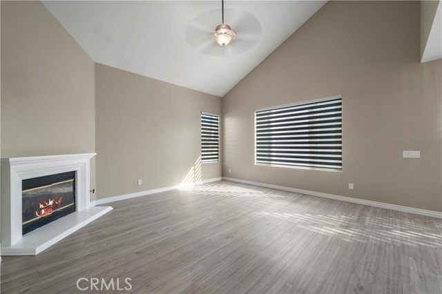 Detail Gallery Image 15 of 35 For 13763 Canyon Crest Way, Corona,  CA 92880 - 4 Beds | 2 Baths