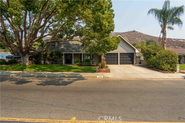 5531 Peacock Ln, Riverside, CA 92505