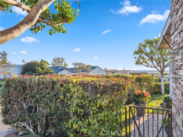 Detail Gallery Image 39 of 39 For 707 Malabar Dr, Corona Del Mar,  CA 92625 - 3 Beds | 2 Baths