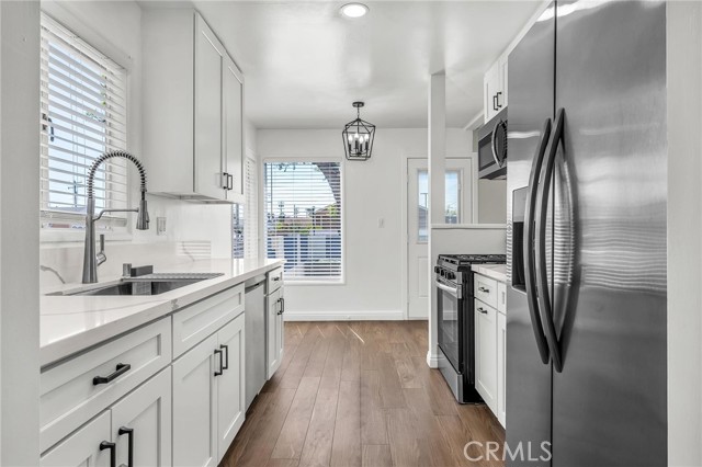 835 E 222nd Street, Carson CA: https://media.crmls.org/medias/c6fdfd18-c5e9-4488-bc65-cbe56325bcd4.jpg