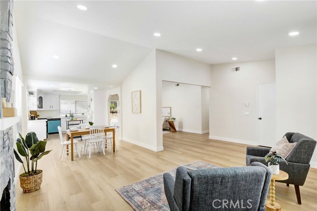 Detail Gallery Image 2 of 15 For 3597 Bond, San Bernardino,  CA 92405 - 3 Beds | 2 Baths