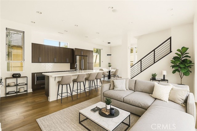 Front Image Thumbnail for CRTR26023040