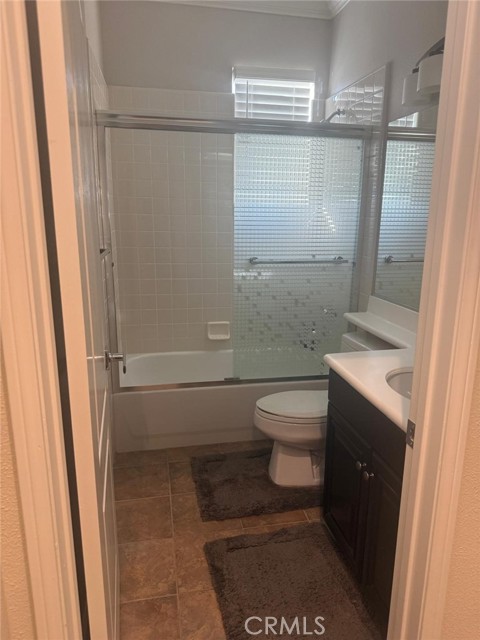 8200 E Brookdale Lane, Anaheim CA: https://media.crmls.org/medias/c7004515-3c8f-4012-bce7-052d826c81c3.jpg