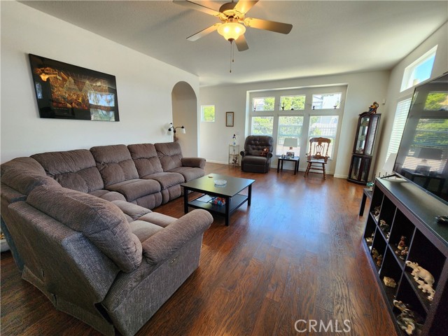 Detail Gallery Image 15 of 41 For 17700 Avalon Bld #431,  Carson,  CA 90746 - 3 Beds | 2 Baths