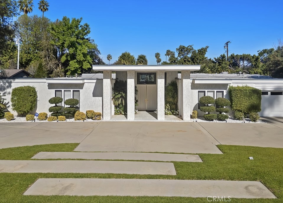 19825 Santa Rita Street