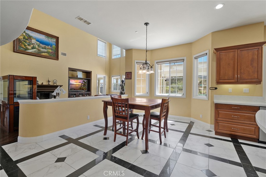 MLS #WS26176825 image #22
