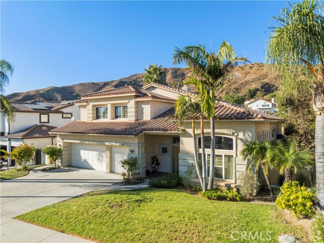 Detail Gallery Image 1 of 41 For 17745 Sidwell St, Granada Hills,  CA 91344 - 4 Beds | 4 Baths