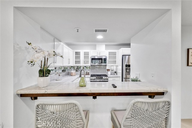 260 Cagney Lane, Newport Beach CA: https://media.crmls.org/medias/c702d73c-53eb-41c1-a0b7-7160507db1da.jpg