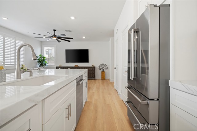 30341 Wild Oat Street, Murrieta CA: https://media.crmls.org/medias/c702e91b-c0bb-4cfc-abf6-7b3a983c9946.jpg