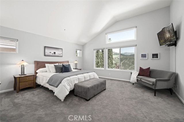 21672 High Country Drive, Rancho Santa Margarita CA: https://media.crmls.org/medias/c704d37c-3dfb-49b3-9500-1f6973a76a43.jpg